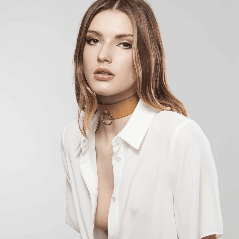 MAZE · Wide Choker and Leash · Bijoux Indiscrets